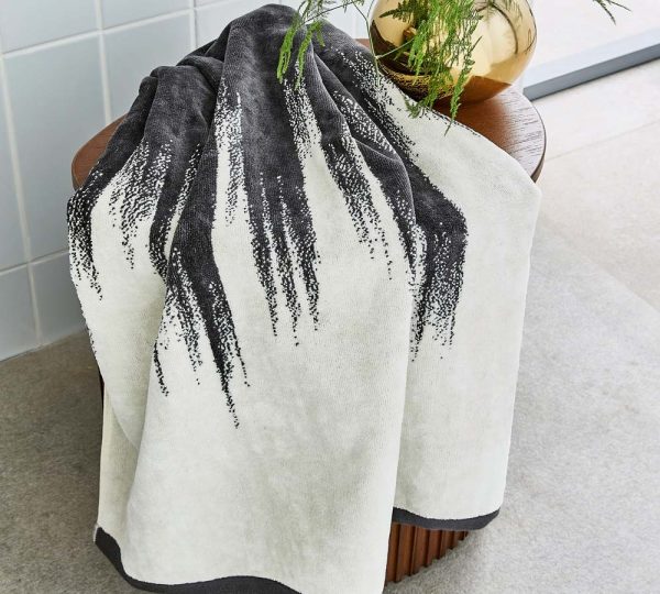 Harlequin Motion Charcoal Towel